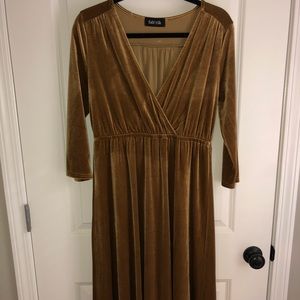 Fabrik Velvet midi dress